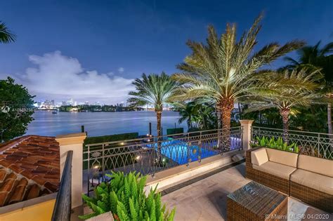 View pictures of homes, review sales history, and use our detailed filters to find the perfect place. . Miami fl zillow